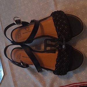 Black Wedge Memory Foam sandals Time & Tru